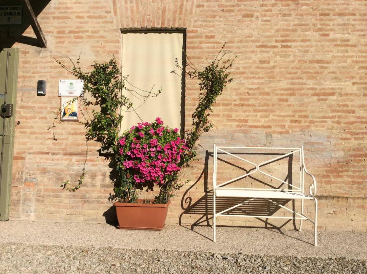 Agriturismo "La Fondazza" Imola Exterior foto